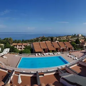 Begonie House Apartment Cefalu