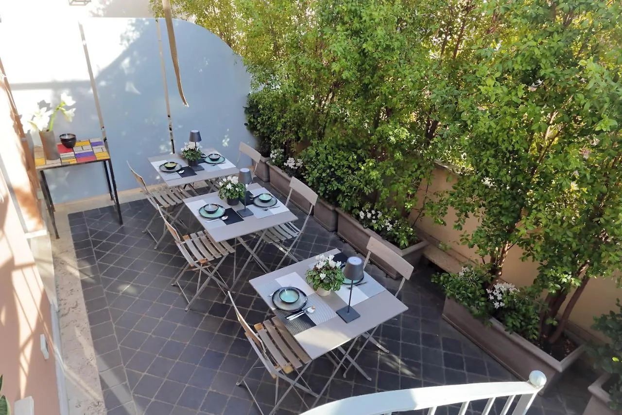 Rarity Suites Rome Guest house